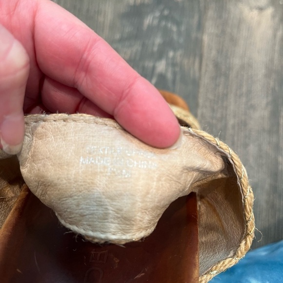 J Slides NYC Tan Raffia Gold Accent Leather Size 7.5 - Picture 9 of 10